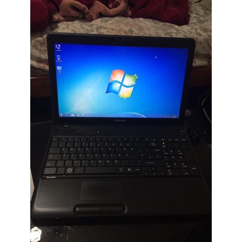 Toshiba satellite laptop intel core i3 2.53GHz excellent conditions