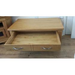 Oak and oak veneer coffee table