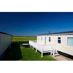 Static Caravan Nr Clacton-on-Sea Essex 3 Bedrooms 8 Berth Cosalt Eclipse CL