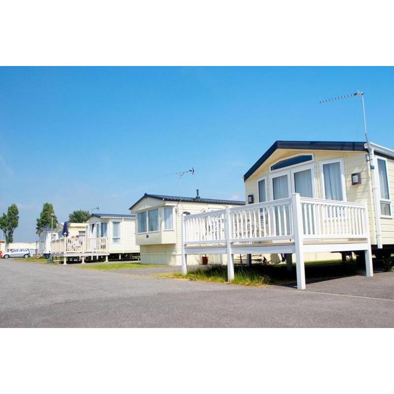 Static Caravan Nr Clacton-on-Sea Essex 3 Bedrooms 8 Berth Cosalt Eclipse CL