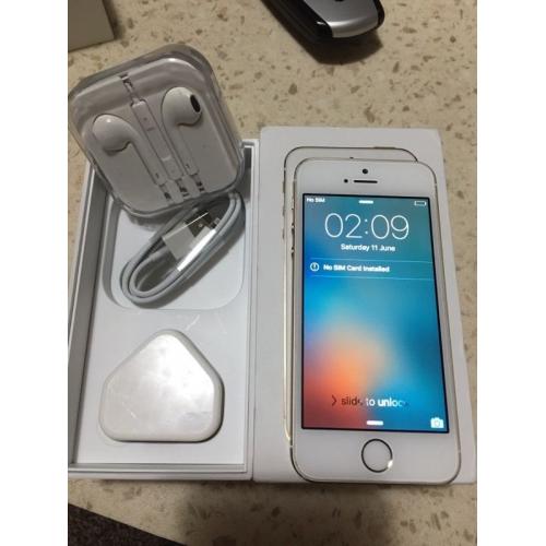 Iphone 5s boxed brand new charger