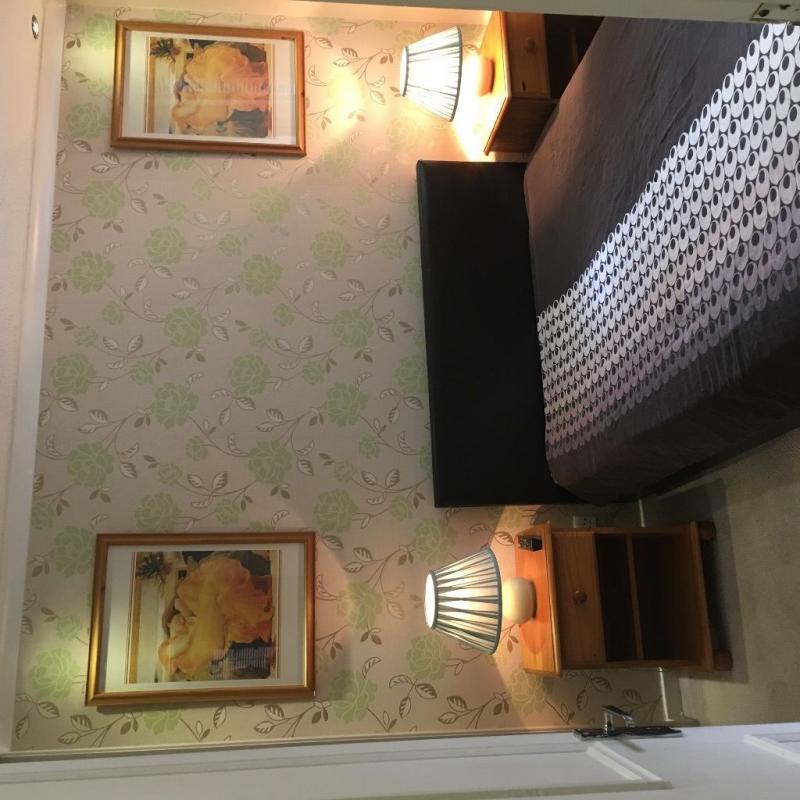 one furnish double room Upper Norwood