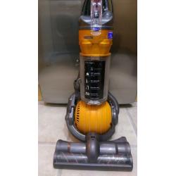DYSON DC24 ANIMAL BAGLESS LIGHTWEIGHT HOOVER