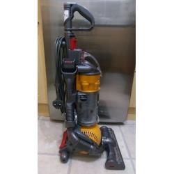 DYSON DC24 ANIMAL BAGLESS LIGHTWEIGHT HOOVER