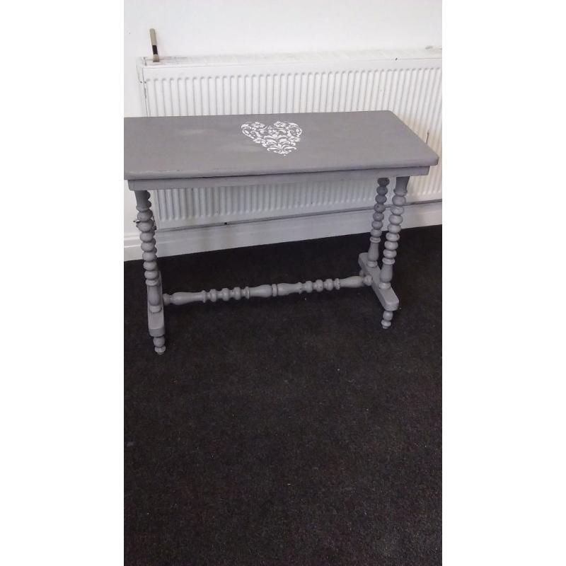 Make up table aged grey shabby chic