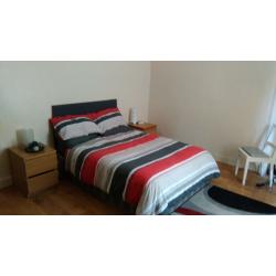 OPPORTUNITY!Spacious double room in residential house..BILLS INCLUDED!