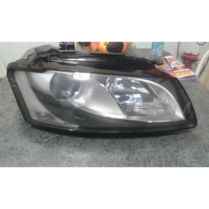 Audi A5 Headlights Left and Right. 2008