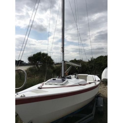 HAWK 20 Day Sailer - No37