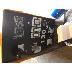 New 130 gas less mig welder