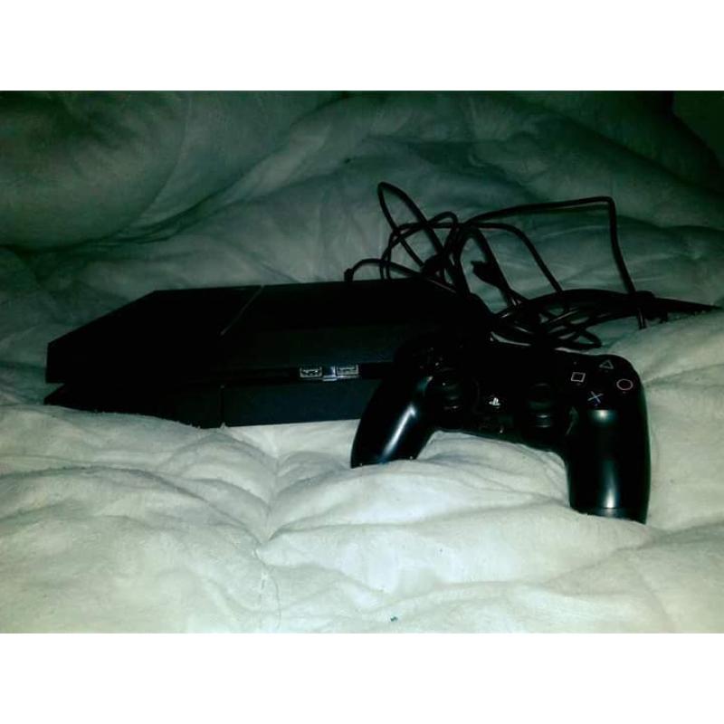 ps4 1tb with 4 games