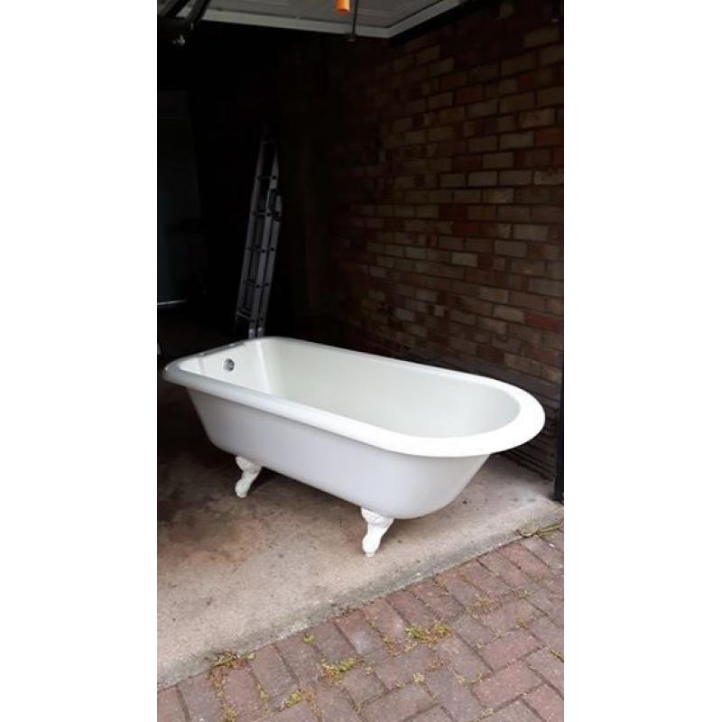 Roll-top bath and basin