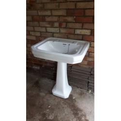 Roll-top bath and basin