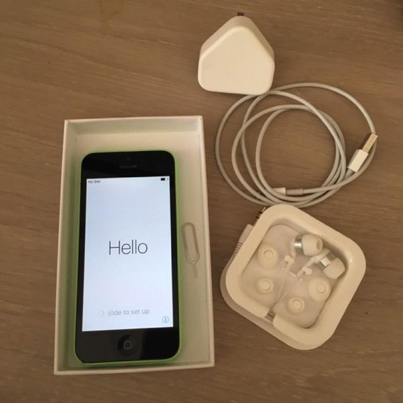 Green iPhone 5c, 10 months old 8gb used on o2 but can be unlocked