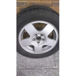 VW 15" alloy wheel and tyre Golf Polo Bora Passat 195 65 15 Continental