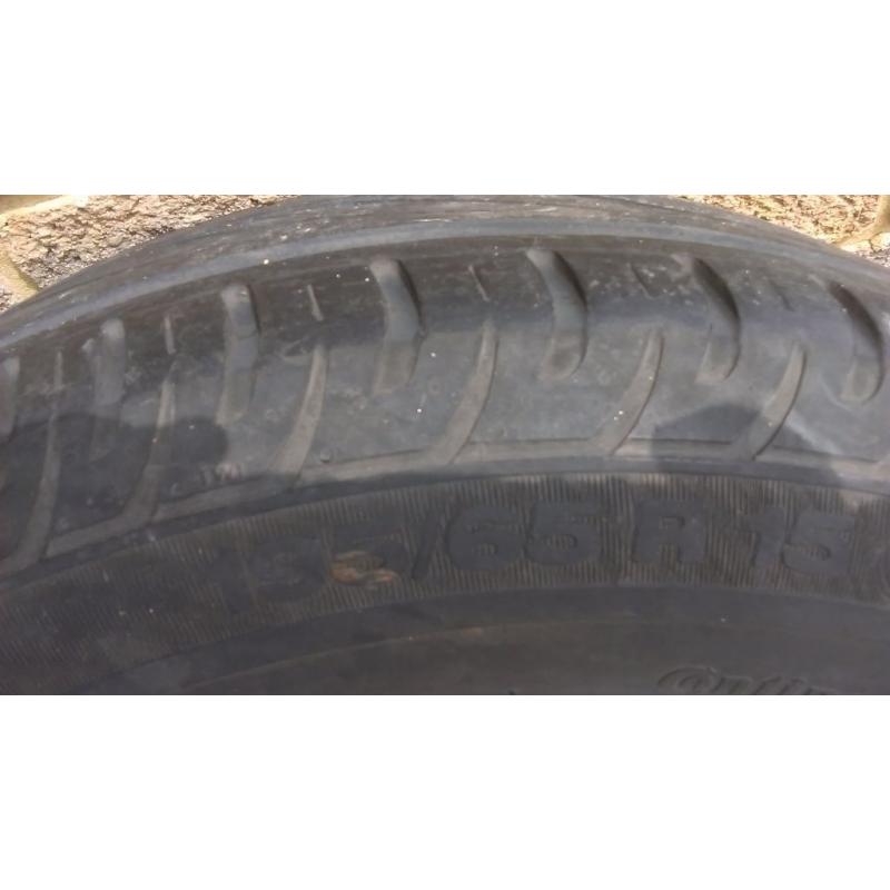 VW 15" alloy wheel and tyre Golf Polo Bora Passat 195 65 15 Continental