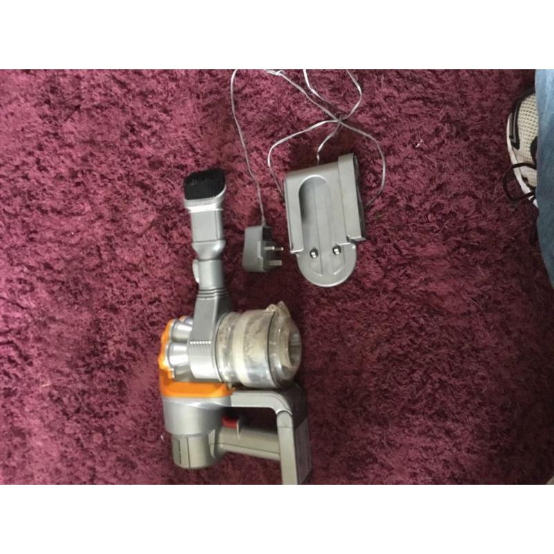 Dyson DC16 Handheld Hoover. / Bagless Car Vac