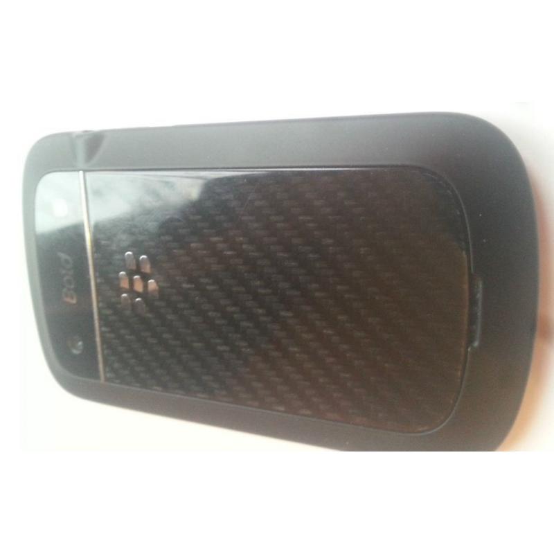 Blackberry Bold 9900 (UNLOCKED) Smartphone