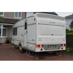 Abi award bright star caravan 2 berth with awning
