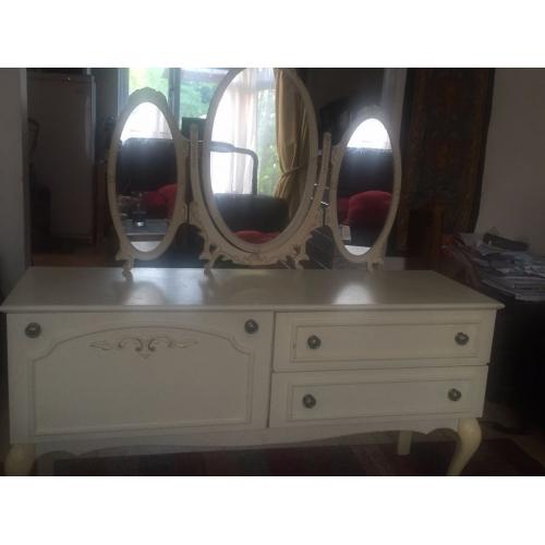 Shabby Chic French Dressing Table