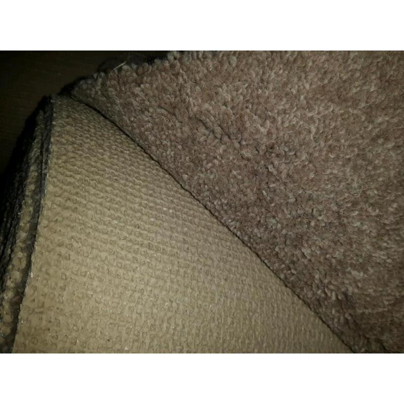 Carpet off cuts new lots of sizes