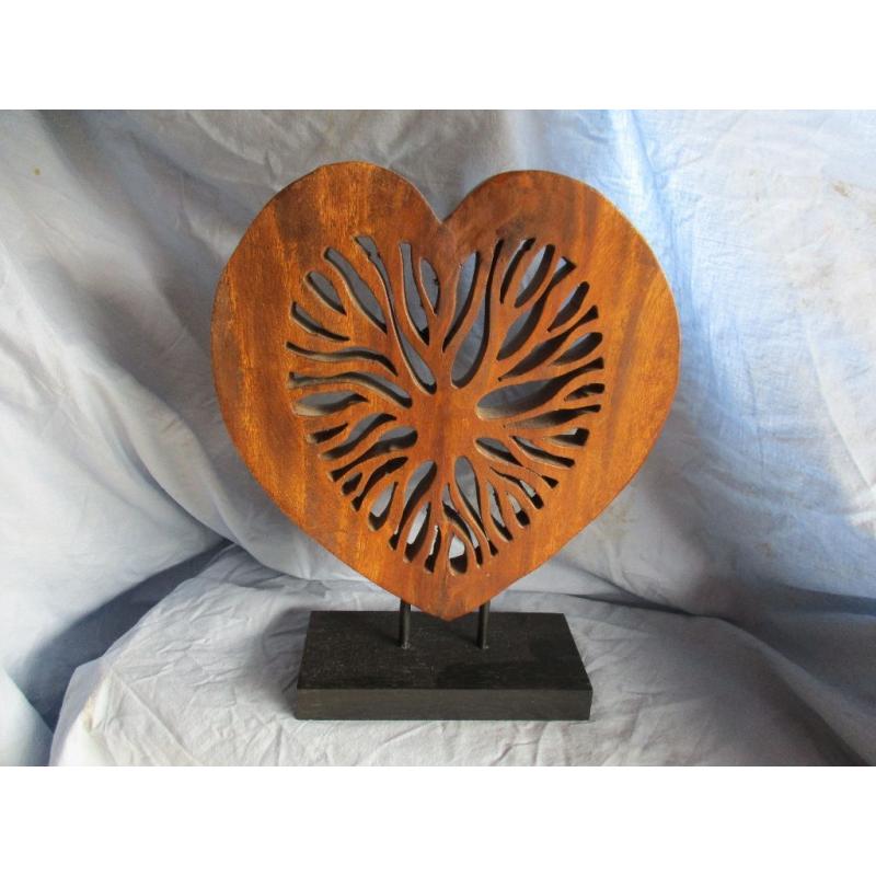 decorative wooden heart