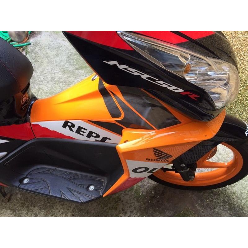 Honda repsol moped