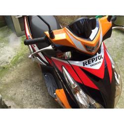 Honda repsol moped