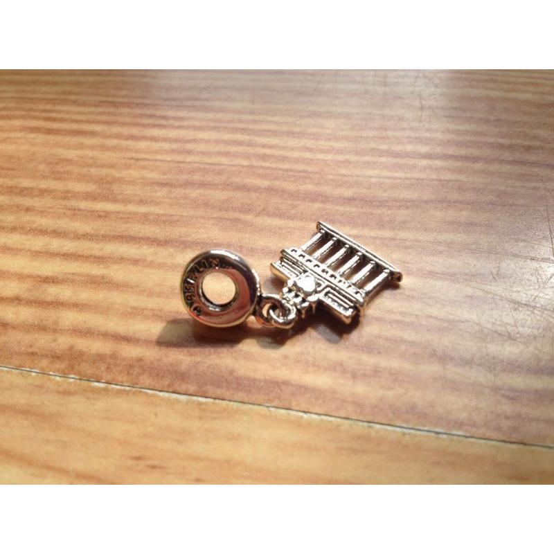 New 925 Sterling Silver Berlin Brandenburg Gate Dangle Charm.
