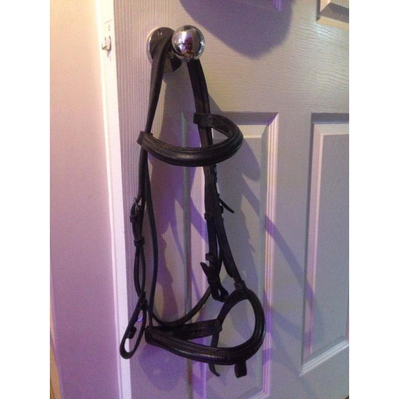 VARIOUS TACK ITEMS...WINTEC GIRTH, STIRRUPS, MARTINGALE, BRIDDLE, REINS