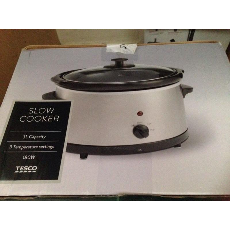 Brand new 3l slow cooker