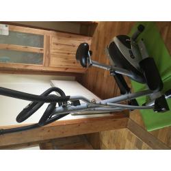 Cross trainer