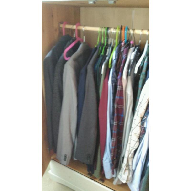 Wardrobe / tallboy