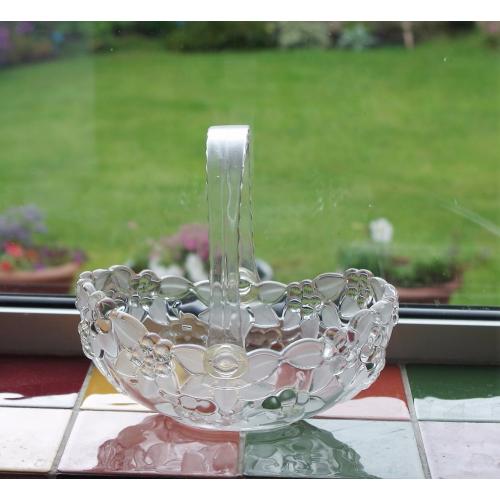 Beautiful Walther Glass Carmen Candy Basket