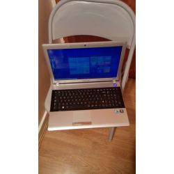 Samsung RV511 LAPTOP, Windows 10, Intel Core i3 CPU 2.53GHZ, 4GB RAM,320GB HDD