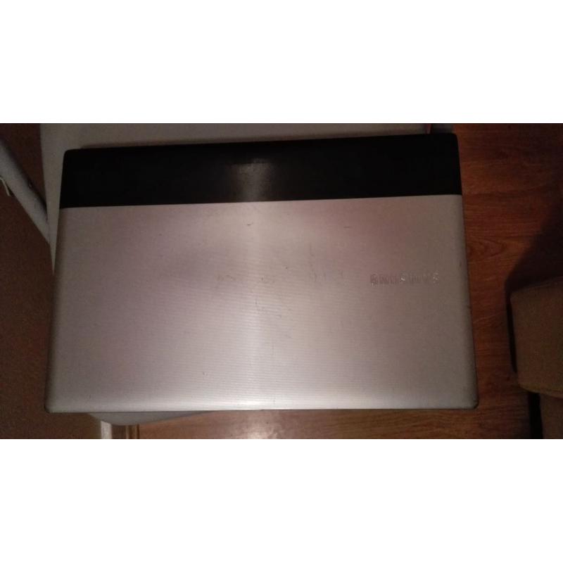 Samsung RV511 LAPTOP, Windows 10, Intel Core i3 CPU 2.53GHZ, 4GB RAM,320GB HDD