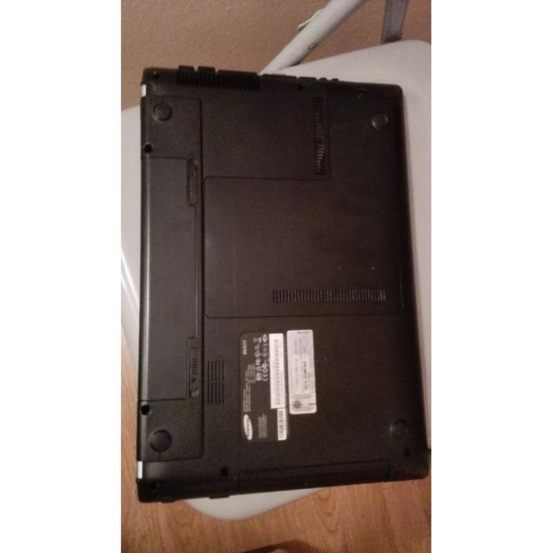 Samsung RV511 LAPTOP, Windows 10, Intel Core i3 CPU 2.53GHZ, 4GB RAM,320GB HDD
