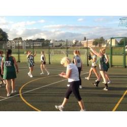 Come and join our social netball leagues! Everyone welcome!