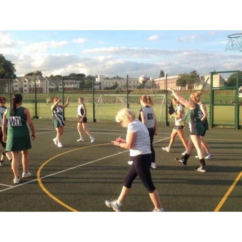 Come and join our social netball leagues! Everyone welcome!