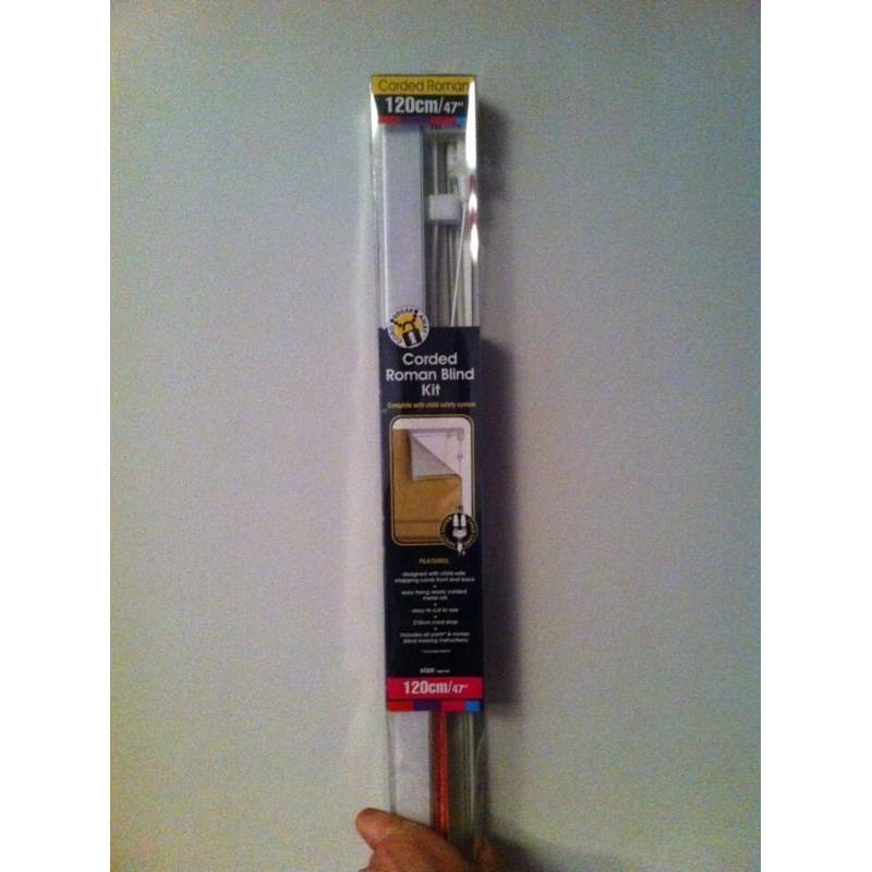 *NEW* curtain poles and roman blinds