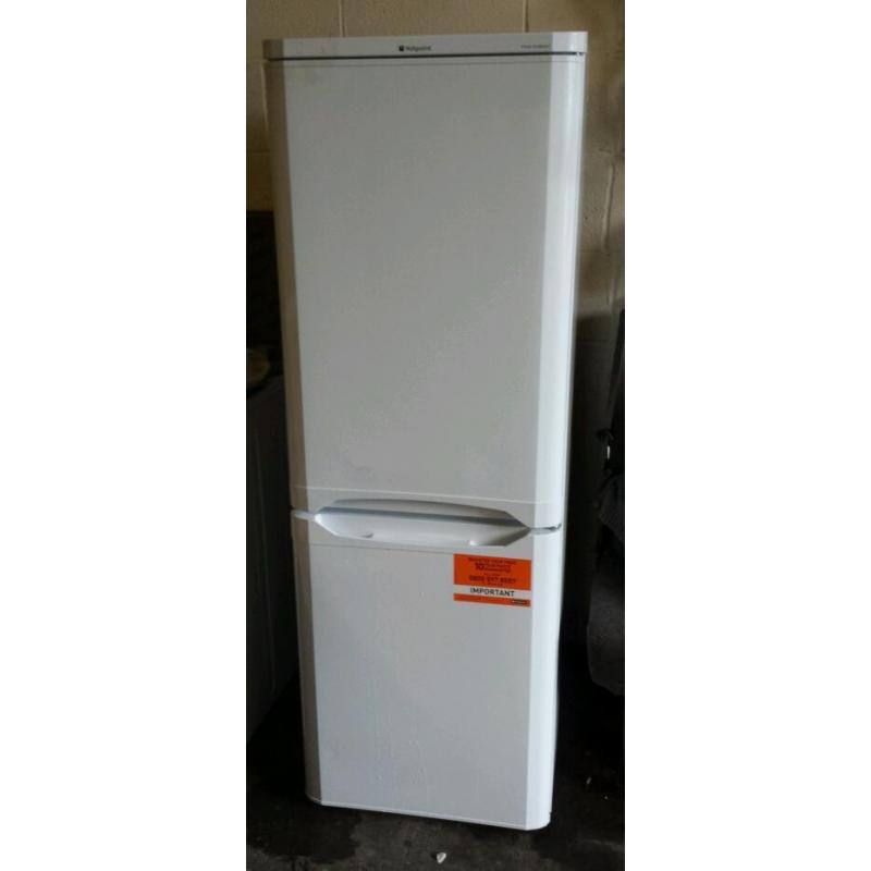 Hotpoint fridge freezer very good condition cheap like new