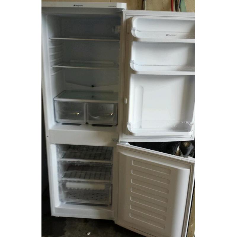 Hotpoint fridge freezer very good condition cheap like new