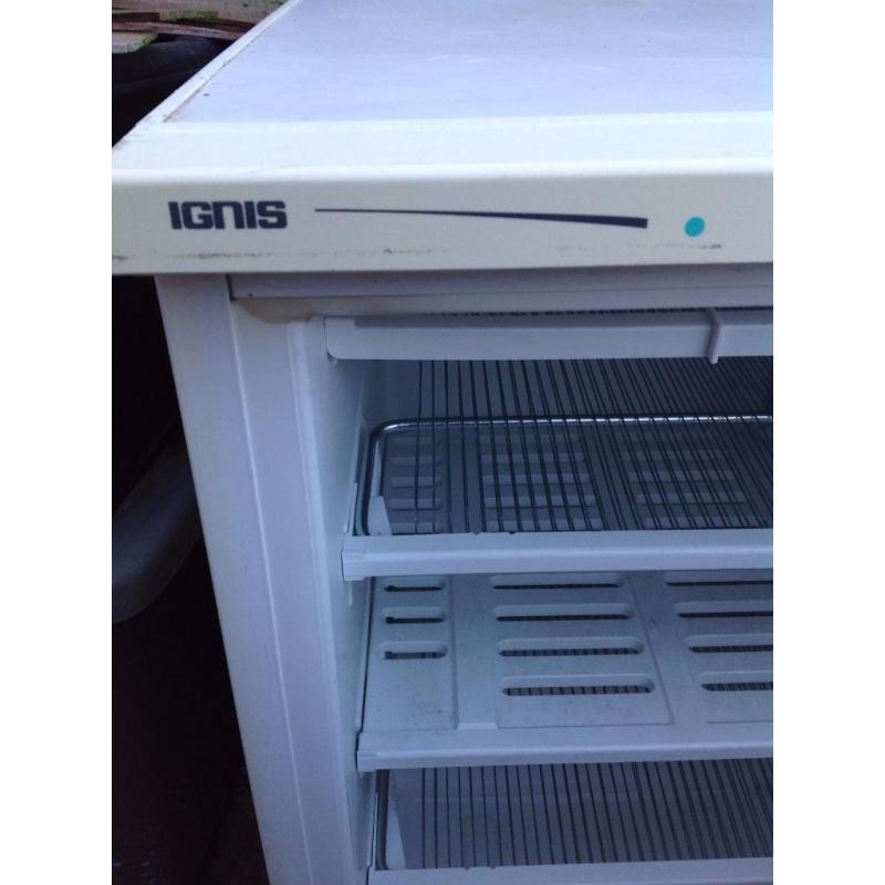 FREEZER (Under Counter)