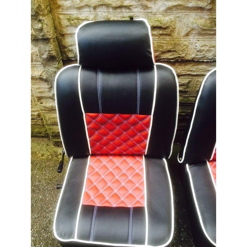 Classic mini seats in leather