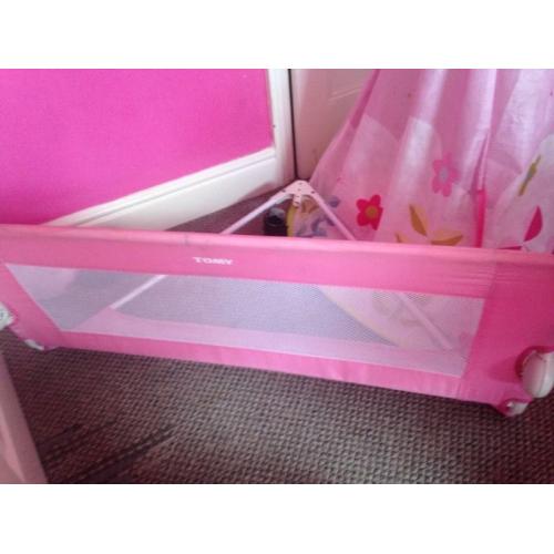 Bed guard