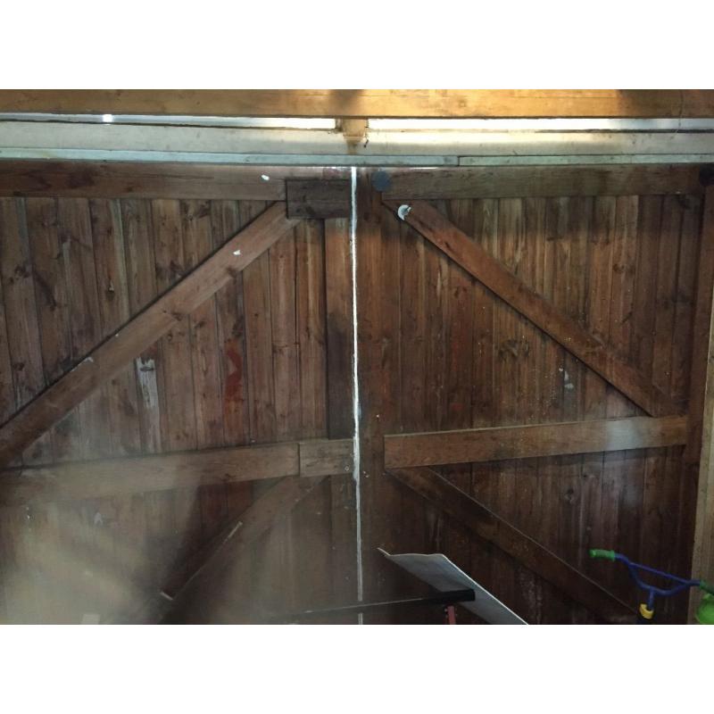 TIMBER DOUBLE DOORS TO GARAGE