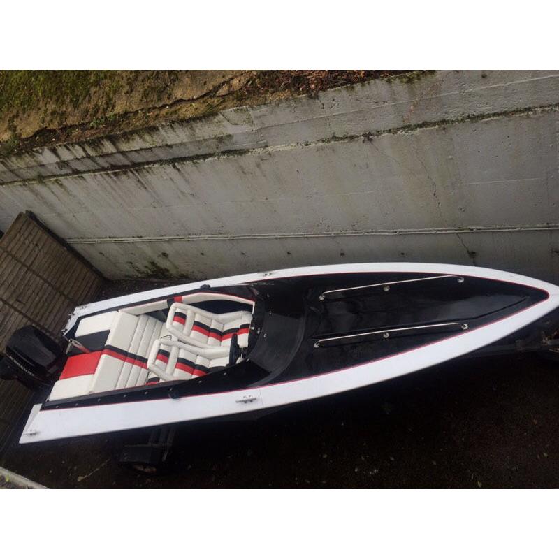 19ft marshan race boat Mercury 200hp Blackmax 2.5 v6 1994oil injection 70mph speedboat