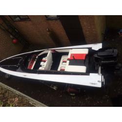 19ft marshan race boat Mercury 200hp Blackmax 2.5 v6 1994oil injection 70mph speedboat