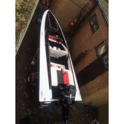 19ft marshan race boat Mercury 200hp Blackmax 2.5 v6 1994oil injection 70mph speedboat