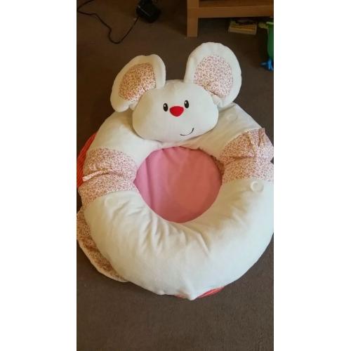 Sit me up cosy