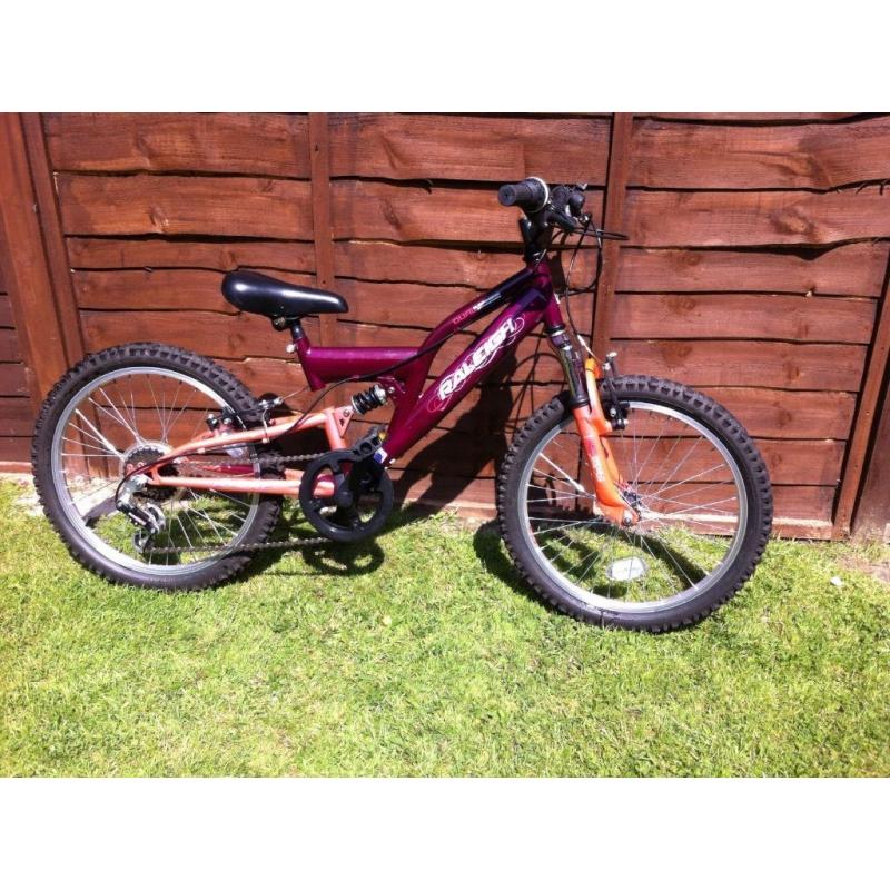 Raleigh mountain bike, dual suspension
